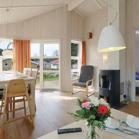 Holiday home Frische Brise 29 - Dorf 3 *